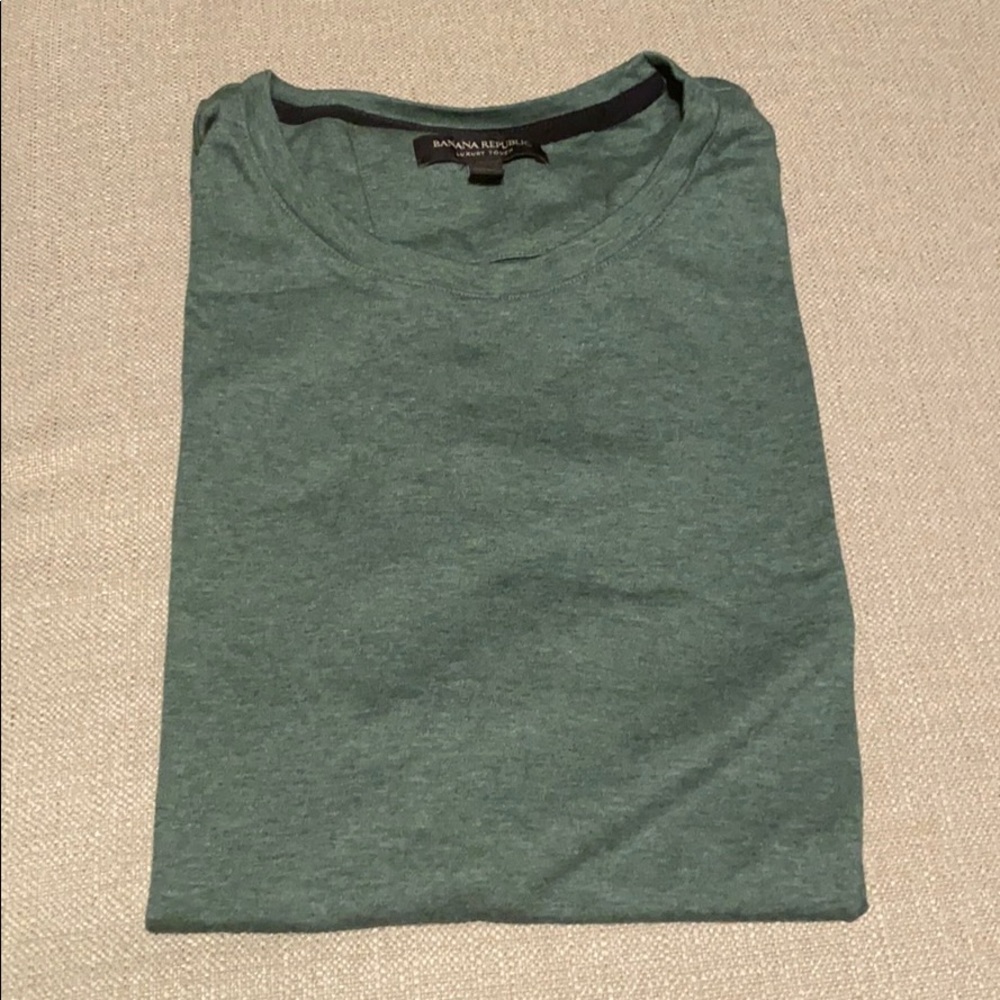 Banana Republic t-shirt